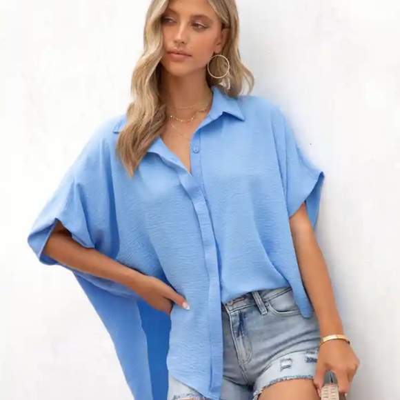 VICI OH JOLENE OVERSIZED COLLARED BLOUSE - SKY BLUE - Picture 7 of 7